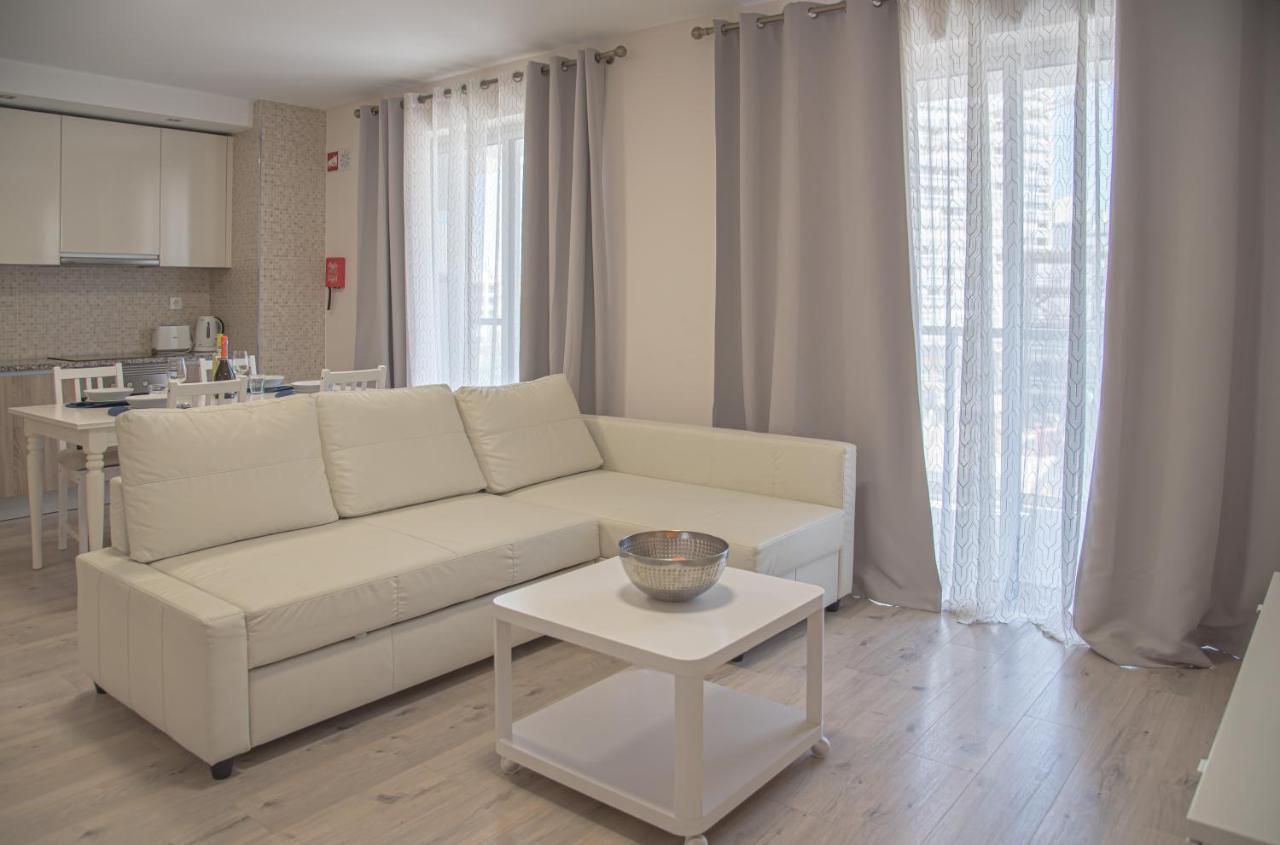 Apartamento Elegante Com Garagem E Piscina Na Praia Da Rocha Портіман Екстер'єр фото