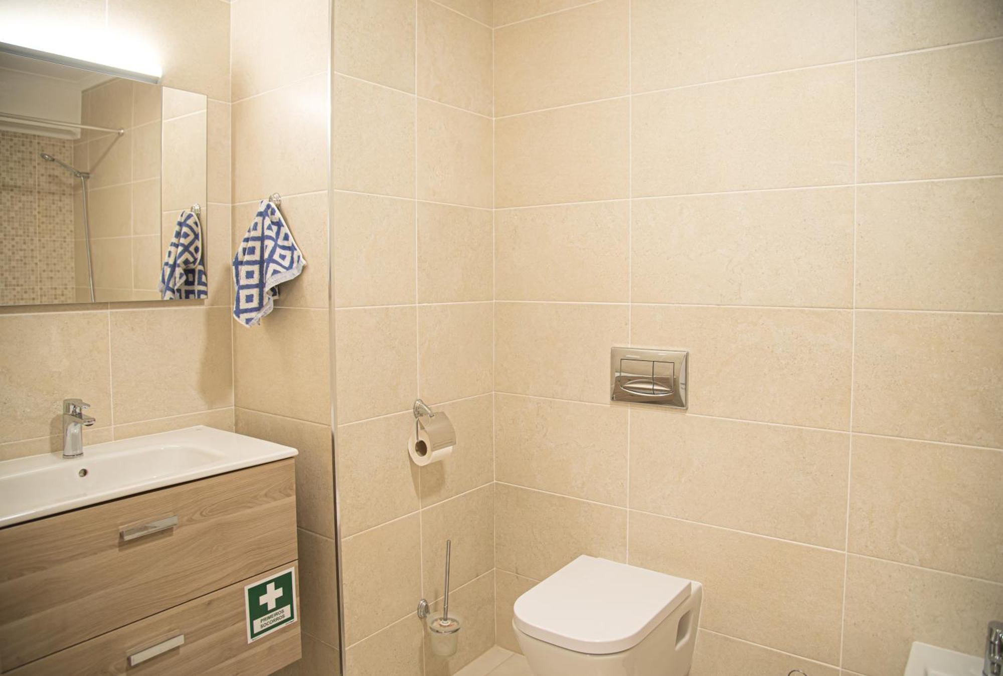 Apartamento Elegante Com Garagem E Piscina Na Praia Da Rocha Портіман Екстер'єр фото