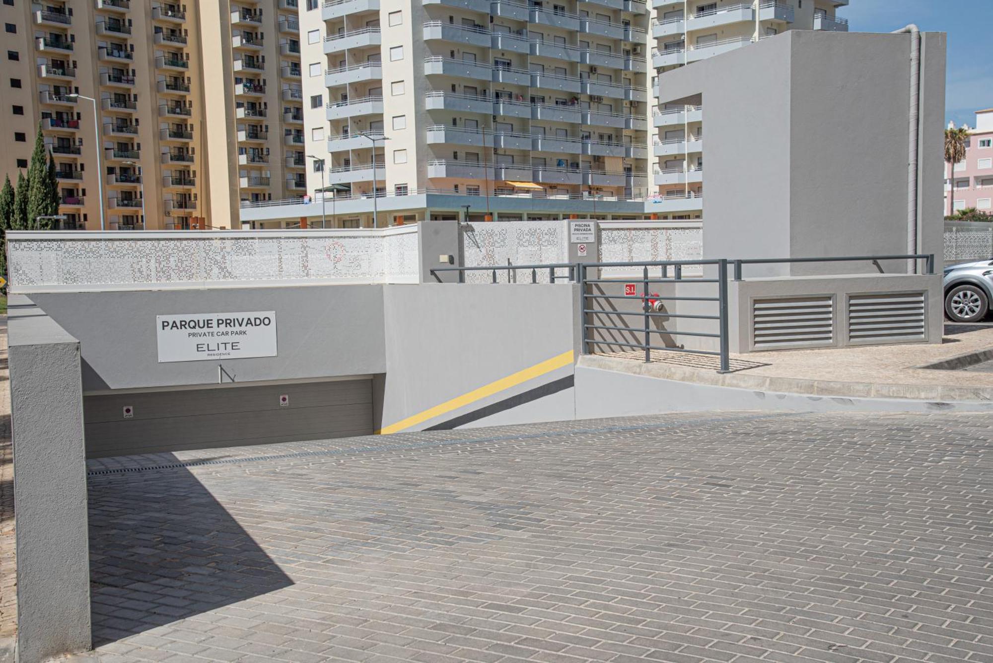 Apartamento Elegante Com Garagem E Piscina Na Praia Da Rocha Портіман Екстер'єр фото